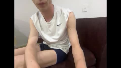 SlimnHungOH online show from September 2025 08:57:01 PM