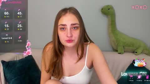 Snapshot of millibrooks chatting on February 2026 01:09:02 AM Milly online show from February 2026 01:09:02 AM