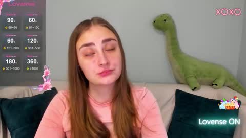 Snapshot of millibrooks chatting on February 2026 01:23:01 AM Milly online show from February 2026 01:23:01 AM