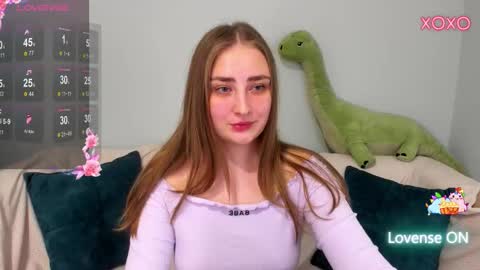 Snapshot of millibrooksss chatting on March 2026 01:21:01 AM millibrooksss online show from March 2026 01:21:01 AM