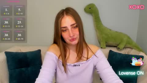 Snapshot of millibrooksss chatting on May 2026 01:44:02 AM millibrooksss online show from May 2026 01:44:02 AM