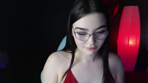 Millie online show from February 2025 07:55:02 AM