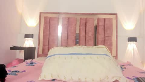 Milly610 online show from May 2026 01:29:01 PM