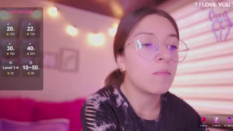 Snapshot of milly_kenner chatting on February 2026 07:32:02 PM MILLY online show from February 2026 07:32:02 PM