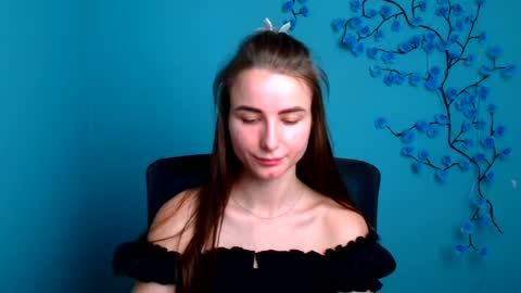 Milly online show from June 2026 05:37:01 AM