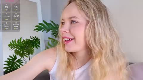 Snapshot of milly_shy chatting on May 2026 07:05:02 AM Milly online show from May 2026 07:05:02 AM