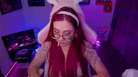 Snapshot of milly_yako chatting on February 2025 11:45:01 PM Monkey D Maddie online show from February 2025 11:45:01 PM