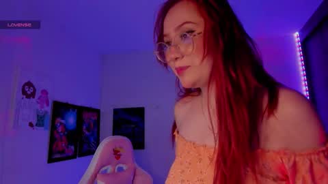 Snapshot of milly_yako chatting on October 2025 10:51:01 PM Monkey D Maddie online show from October 2025 10:51:01 PM