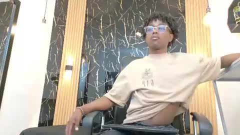 Snapshot of milo_afterdark chatting on July 2026 04:51:01 AM MILO online show from July 2026 04:51:01 AM