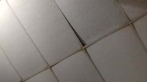 miloanj online show from November 2025 04:44:01 AM