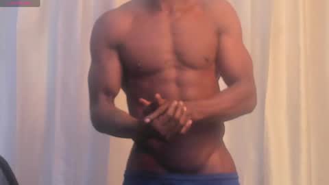 Miltonn online show from February 2025 10:32:01 PM