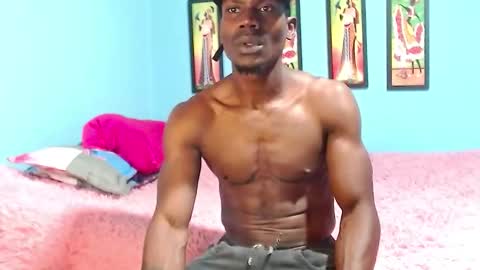 Miltonn online show from September 2025 07:57:01 PM