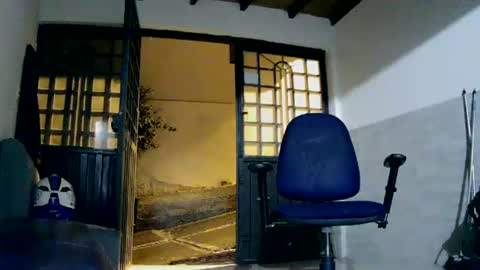 Snapshot of miltronik chatting on July 2026 04:38:01 AM TOM online show from July 2026 04:38:01 AM