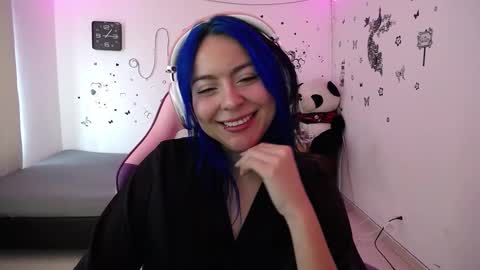 Milusolers online show from November 2025 04:09:02 PM