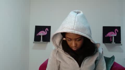 milykabombastik online show from October 2025 12:45:02 PM