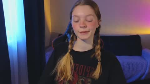 mimichelle online show from January 2025 11:42:02 AM