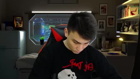 MINATO online show from September 2025 10:26:01 PM