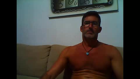 Snapshot of mindthestep chatting on October 2025 06:39:01 PM MIND online show from October 2025 06:39:01 PM