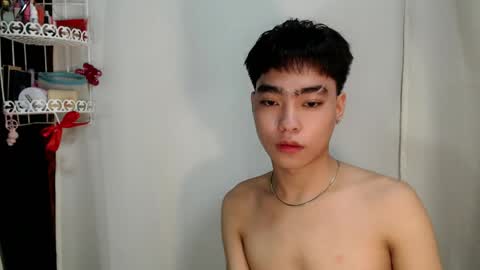 mingkla_man online show from April 2026 03:09:02 PM