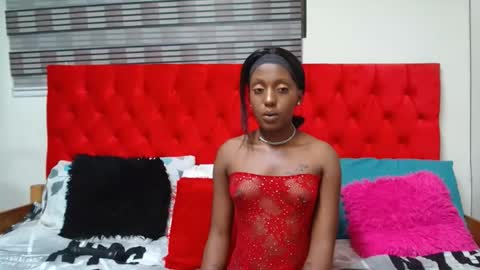 mini_bat online show from October 2025 02:23:02 AM