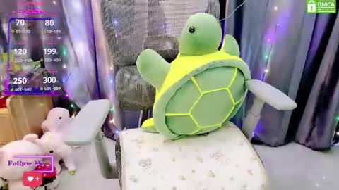 minina_18 online show from August 2026 05:12:01 AM