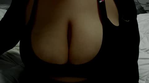 minka0 online show from March 2026 10:13:01 PM