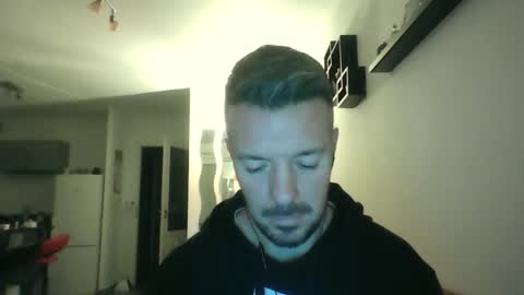 Snapshot of minka28 chatting on February 2026 06:33:02 PM minka28 online show from February 2026 06:33:02 PM