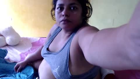Snapshot of minnie_bbw69 chatting on February 2025 02:26:01 PM Andrea online show from February 2025 02:26:01 PM