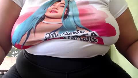 Snapshot of minnie_bbw69 chatting on February 2025 02:46:01 PM Andrea online show from February 2025 02:46:01 PM