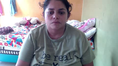 Snapshot of minnie_bbw69 chatting on November 2025 01:25:02 PM Andrea online show from November 2025 01:25:02 PM