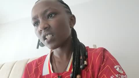 Snapshot of minnie_kay chatting on May 2026 11:51:02 AM Minnie online show from May 2026 11:51:02 AM