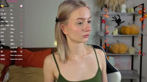 Mary  is here 3 My favorite patterns 77143222321Try my private online show from November 2025 11:15:01 PM