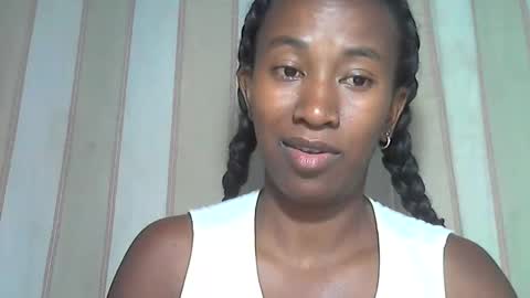 Snapshot of minouch211907 chatting on February 2026 06:36:02 PM minouch211907 online show from February 2026 06:36:02 PM