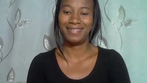 Snapshot of minouch211907 chatting on March 2026 03:32:01 AM minouch211907 online show from March 2026 03:32:01 AM