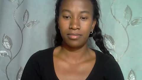 Snapshot of minouch211907 chatting on March 2026 02:44:01 AM minouch211907 online show from March 2026 02:44:01 AM