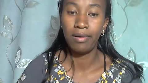 Snapshot of minouch211907 chatting on April 2026 04:21:01 AM minouch211907 online show from April 2026 04:21:01 AM