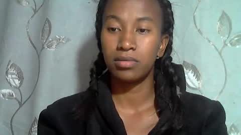 Snapshot of minouch211907 chatting on April 2026 06:46:01 AM minouch211907 online show from April 2026 06:46:01 AM