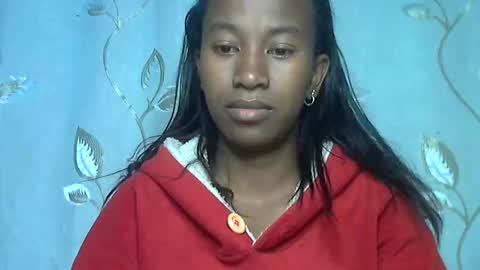 Snapshot of minouch211907 chatting on April 2026 02:28:02 AM minouch211907 online show from April 2026 02:28:02 AM