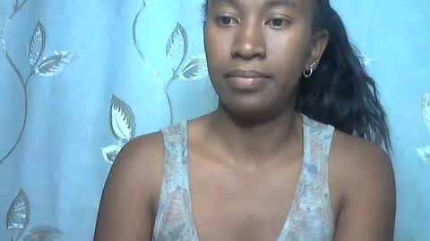 Snapshot of minouch211907 chatting on April 2026 08:21:02 AM minouch211907 online show from April 2026 08:21:02 AM