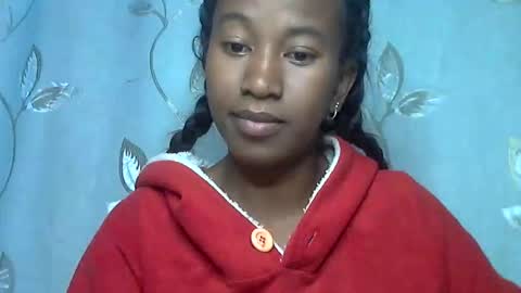 Snapshot of minouch211907 chatting on April 2026 01:27:01 AM minouch211907 online show from April 2026 01:27:01 AM