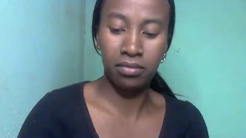 Snapshot of minouch211907 chatting on May 2026 05:08:02 PM minouch211907 online show from May 2026 05:08:02 PM