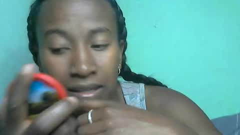 Snapshot of minouch211907 chatting on May 2026 06:01:02 PM minouch211907 online show from May 2026 06:01:02 PM