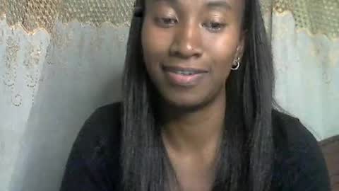 Snapshot of minouch211907 chatting on June 2026 05:16:02 PM minouch211907 online show from June 2026 05:16:02 PM