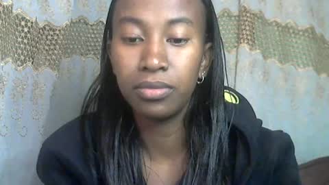 Snapshot of minouch211907 chatting on June 2026 04:55:01 AM minouch211907 online show from June 2026 04:55:01 AM