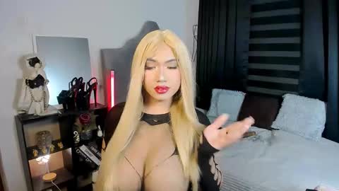 MARIANE online show from February 2026 06:37:02 PM