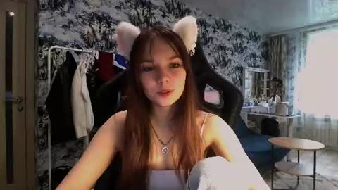 Snapshot of mira_princess chatting on July 2026 11:50:01 AM MIRAcle online show from July 2026 11:50:01 AM