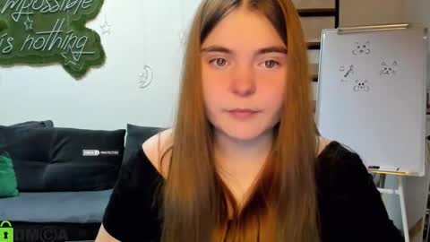 miraa_bloom online show from January 2026 02:21:01 PM