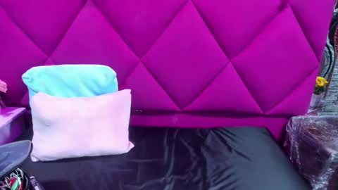 mirabella_miller online show from February 2026 10:42:02 AM