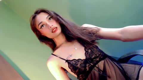 Zoey online show from January 2025 07:00:02 PM