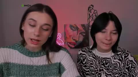 Snapshot of miraella chatting on September 2025 08:52:02 AM Mira online show from September 2025 08:52:02 AM